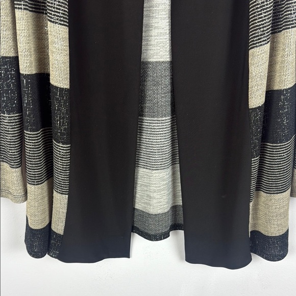 Vintage Frank Lyman Design Black and Gray Cardigan Sweater Size 2 - Picture 6 of 10